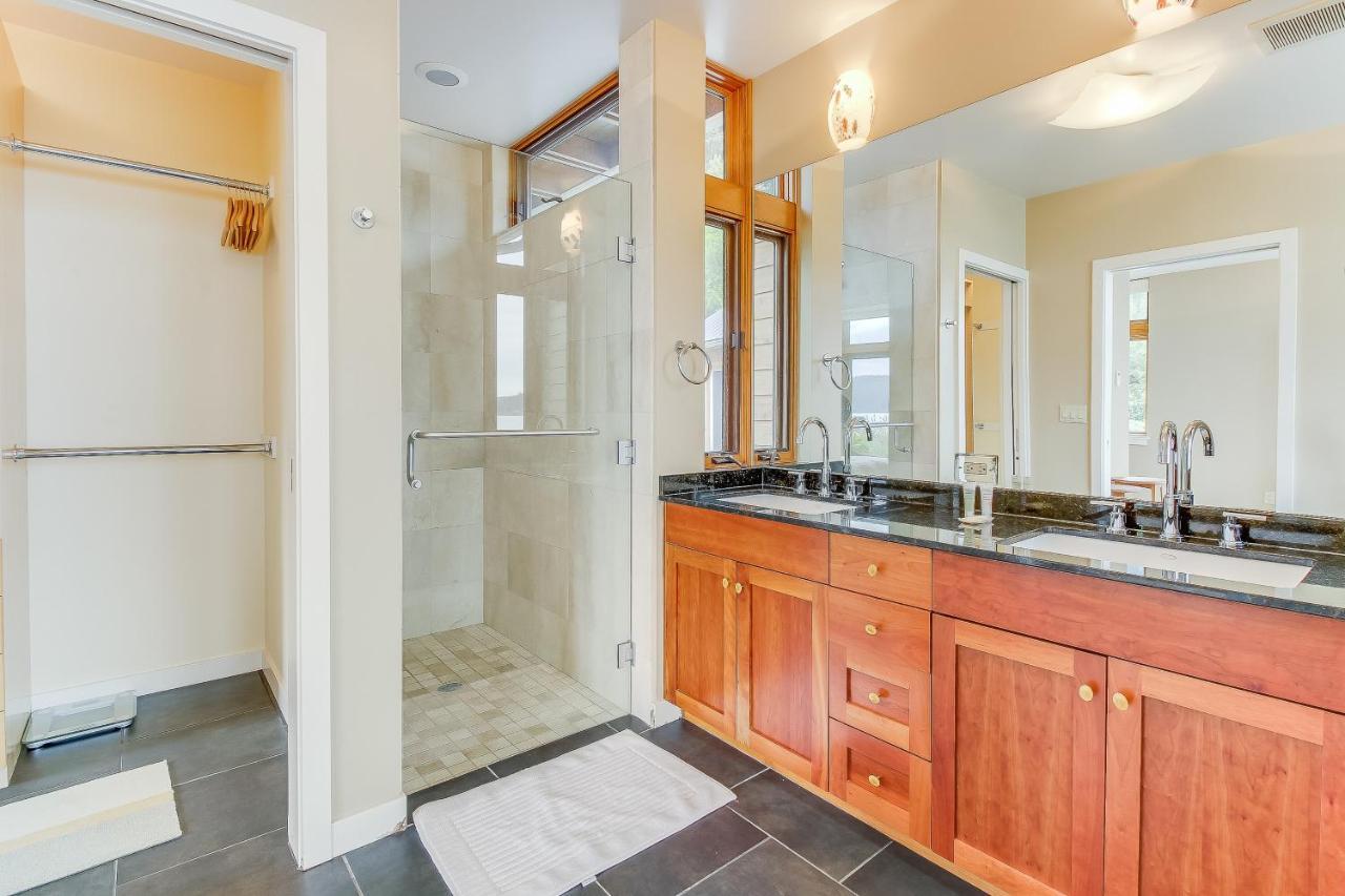Villa Fidalgo Island Waterfront Stunner Anacortes Exterior foto